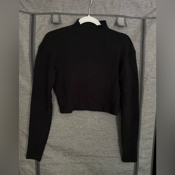 Culpos x INC Womens Black Padded Shoulder Mock Neck Cropped Sweater - Picture 4 of 4